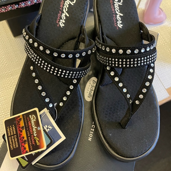 Authentic Skechers Black Sparkle Sandals ringtone - Picture 1 of 9